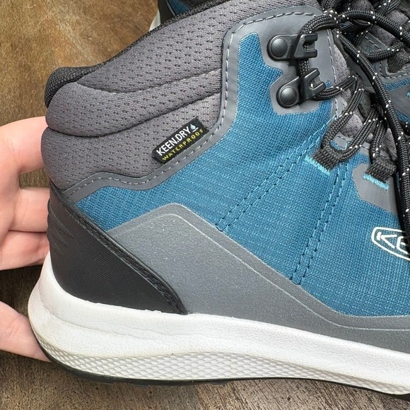 KEEN Boots Womens Size 9 Blue Waterproof Hiking Outdoor MSRP $180 - Picture 4 of 8